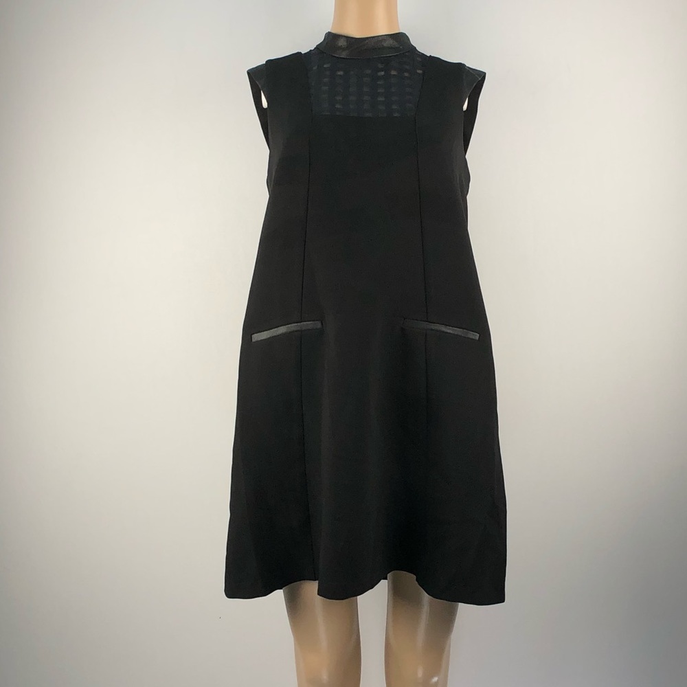 BCBG Generation short sleeve Dress